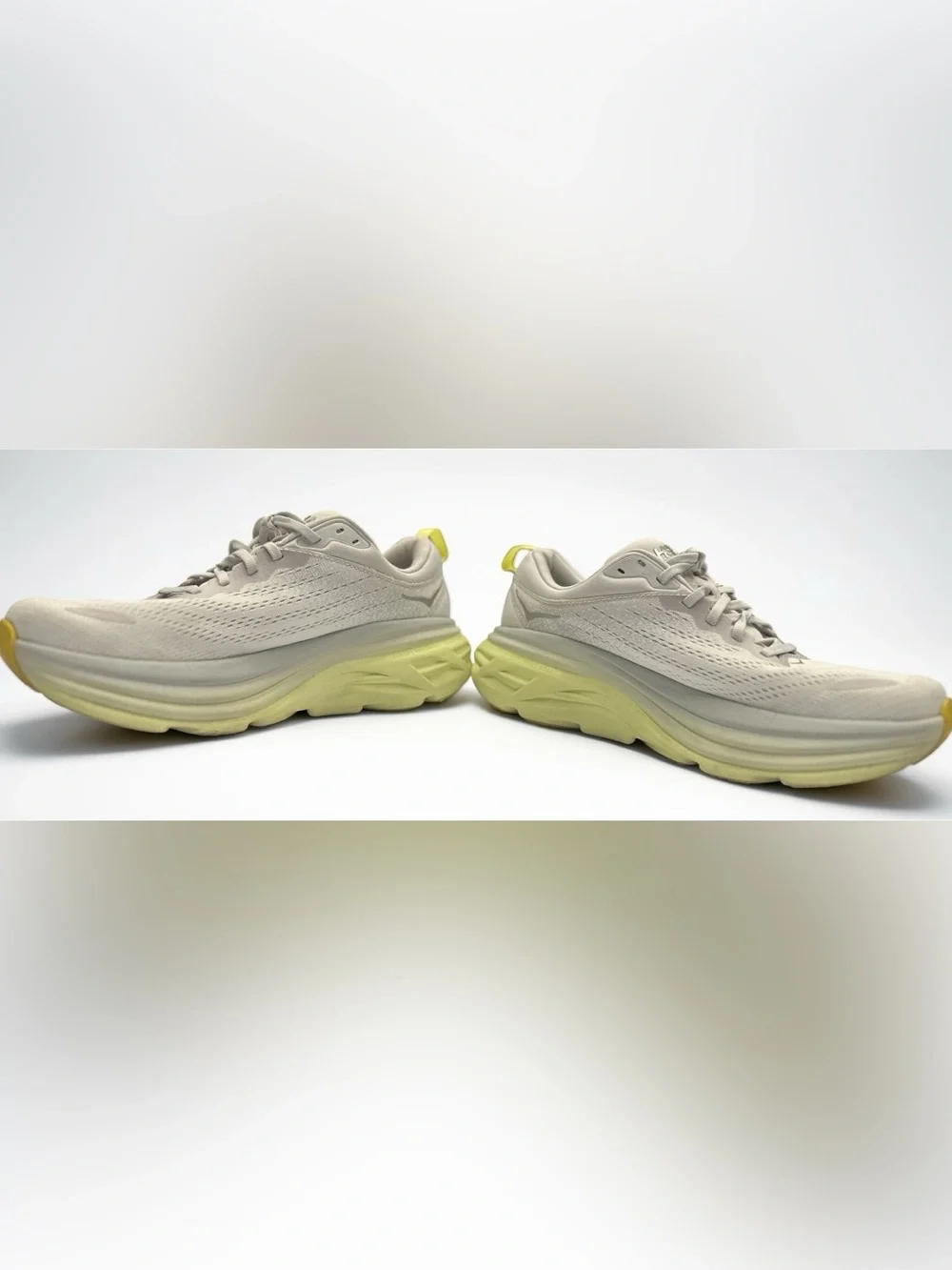 HOKA Bondi 8 Nimbus Cloud Luminary Green Women’s Size 8 Walking Running